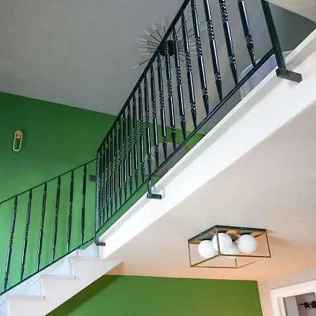 La Finestra Sul Castello Apartment *